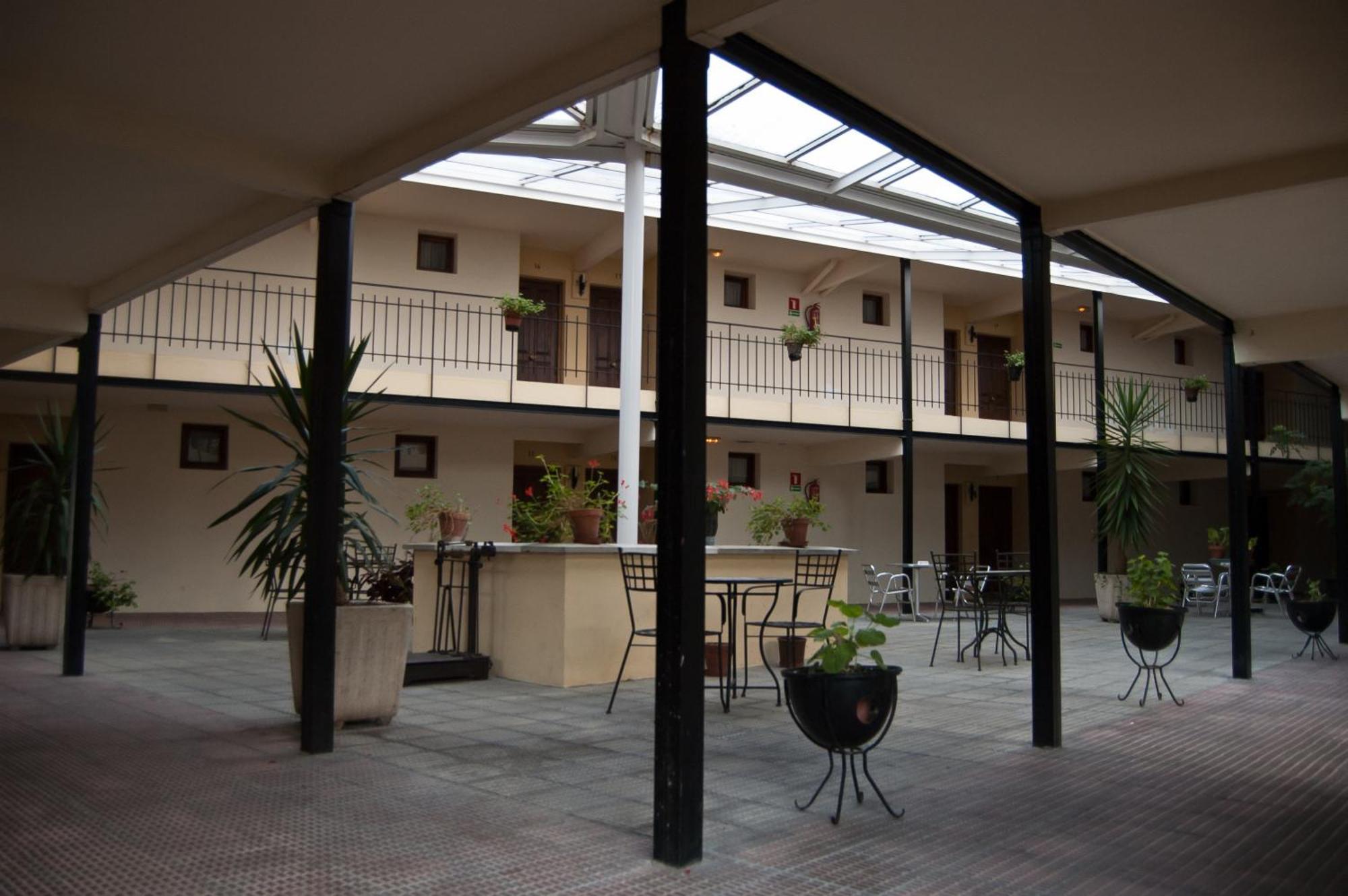 Hotel Urgain Oronoz-Mugaire Eksteriør billede